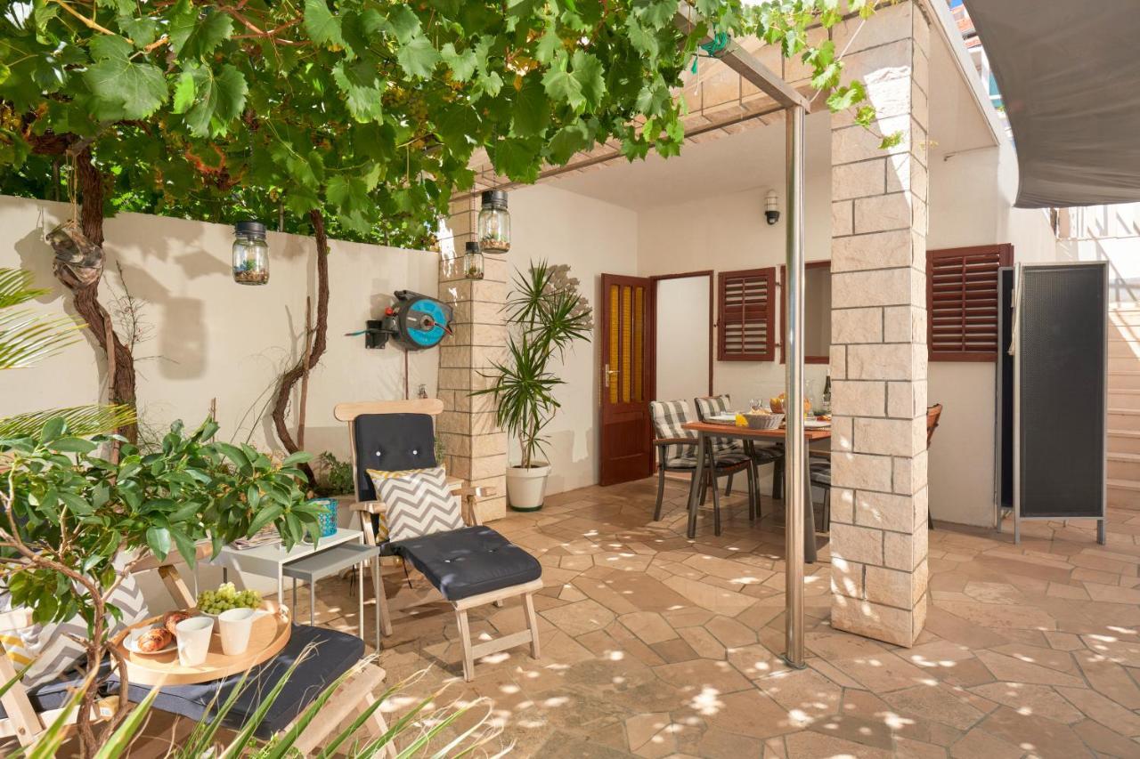 Green Oasis Hvar Town Exterior foto