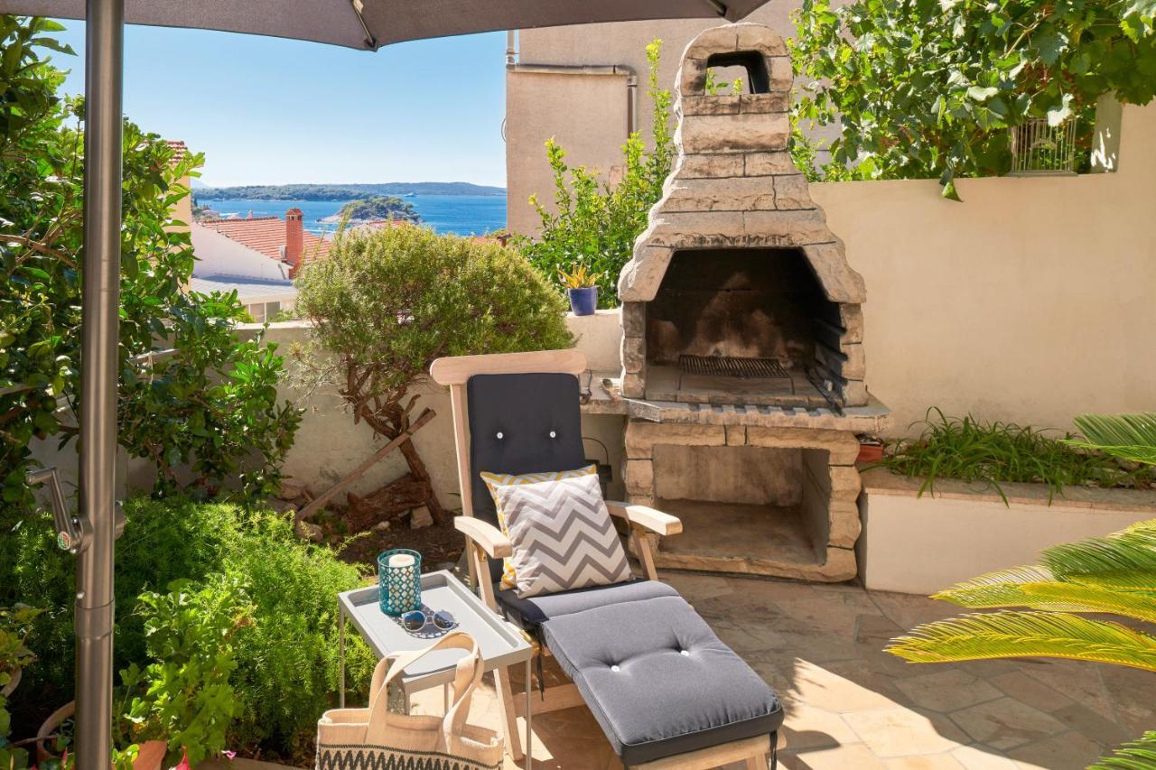 Green Oasis Hvar Town Exterior foto